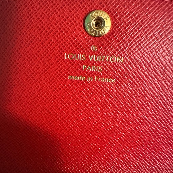 Authentic LV Wallet - Picture 8 of 10